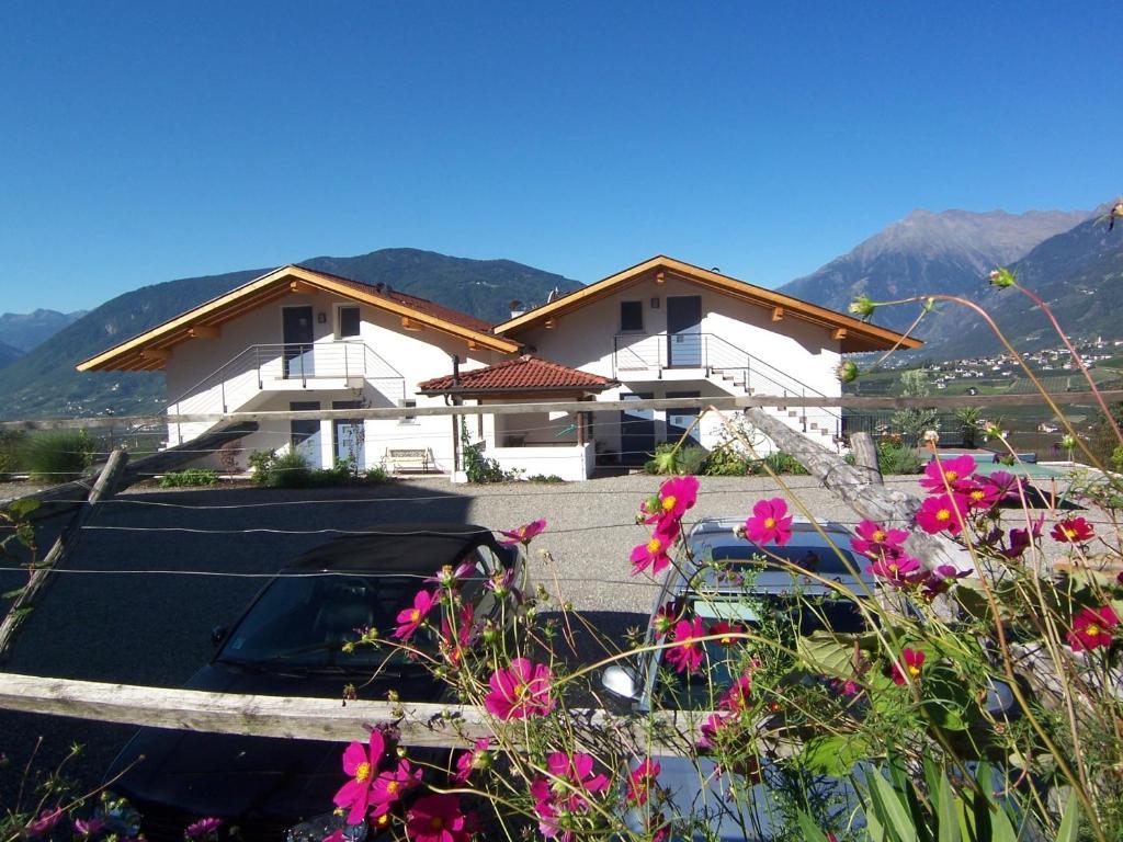 Aparthotel Der Blaue Reiter à Schenna Extérieur photo